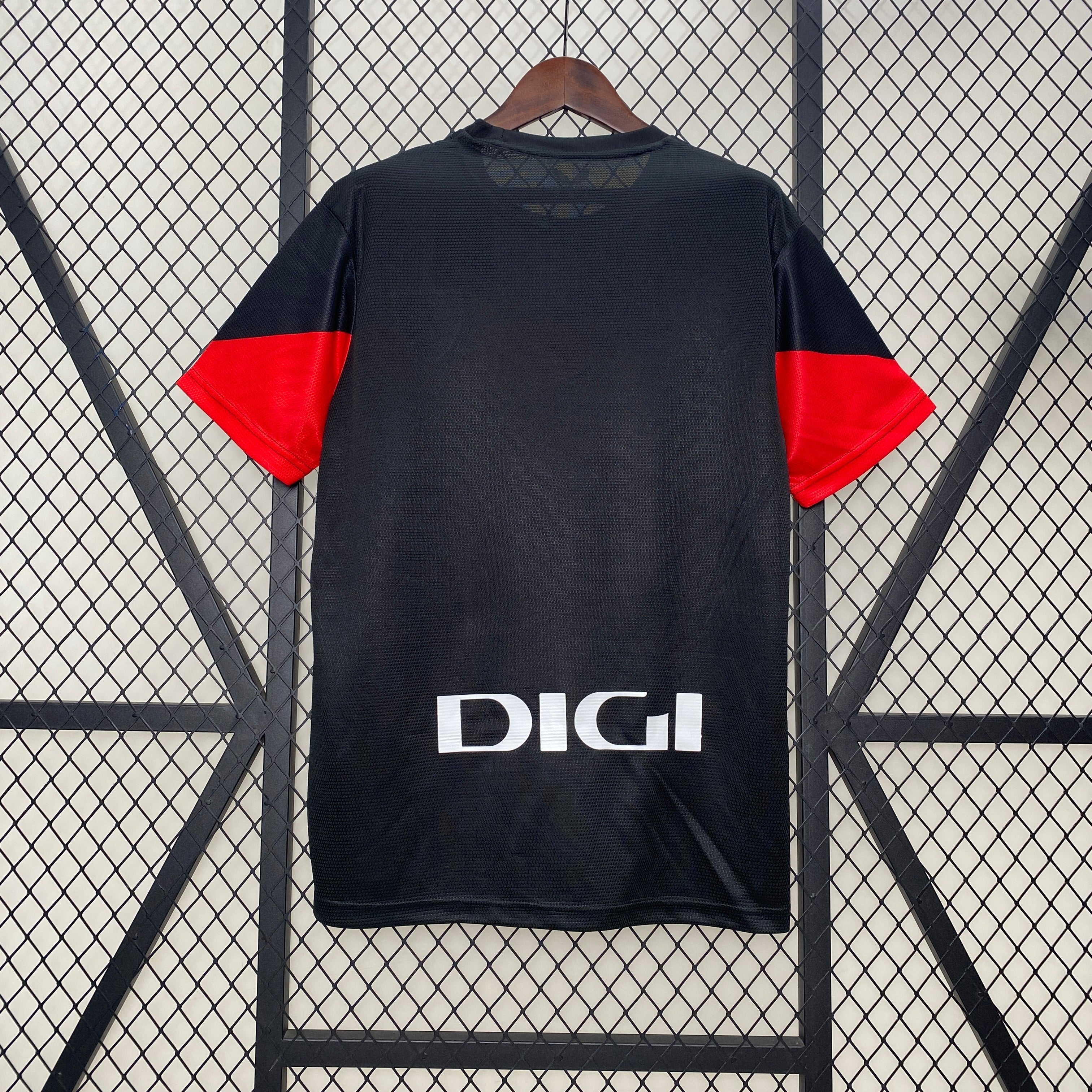 Jersey Athletic Bilbao 24/25 - Preto e Vermelho